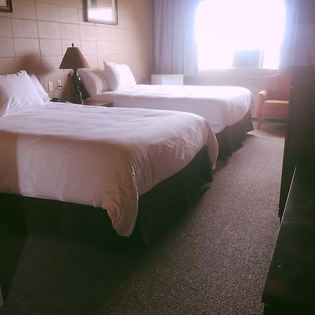 Vegreville Garden Inn Εξωτερικό φωτογραφία