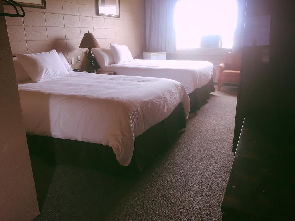 Vegreville Garden Inn Εξωτερικό φωτογραφία