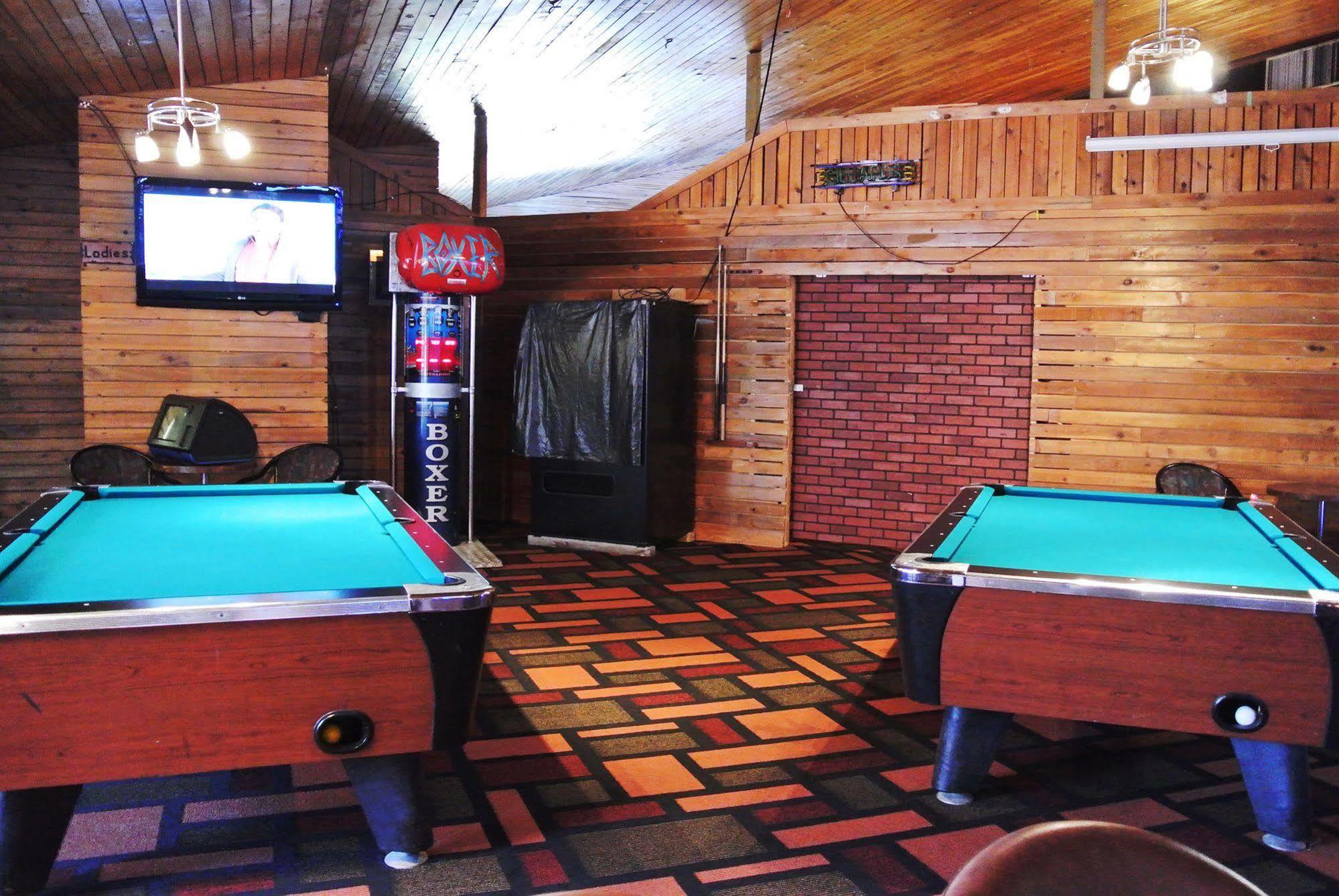 Vegreville Garden Inn Εξωτερικό φωτογραφία