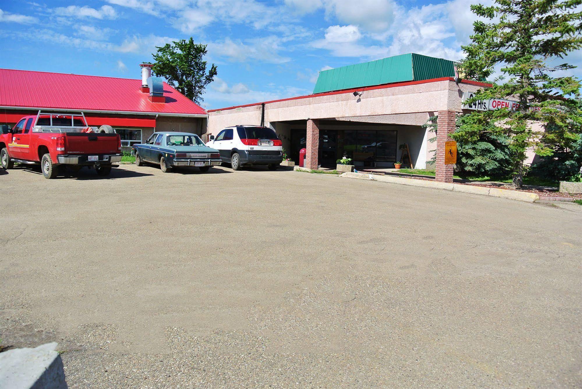 Vegreville Garden Inn Εξωτερικό φωτογραφία